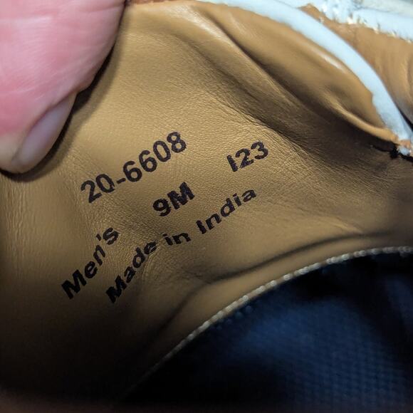 Johnston and Murphy Braydon Plain Toe Dress Shoes Off White Nubuck Cream Leather - Picture 9 of 9